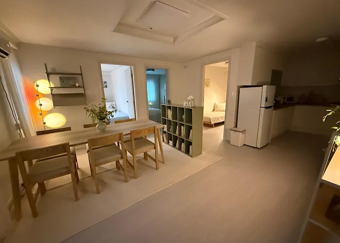 Glow Sindang Apartment Seoul