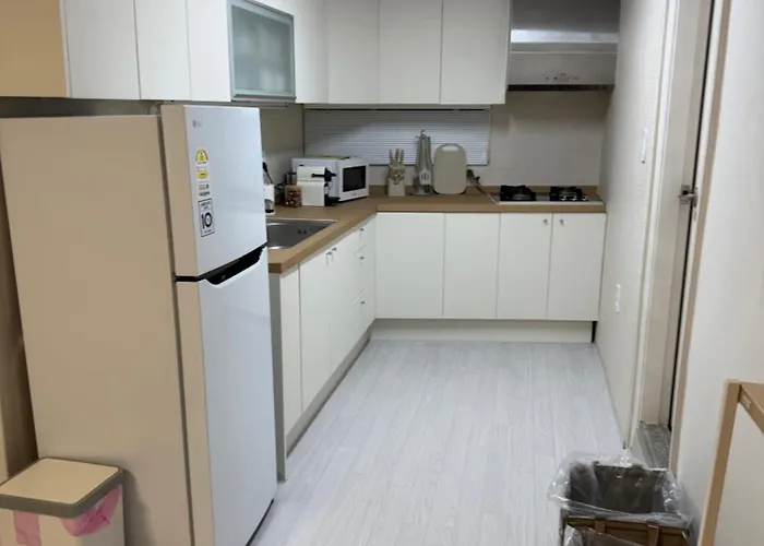 Apartment Glow Sindang Seoul